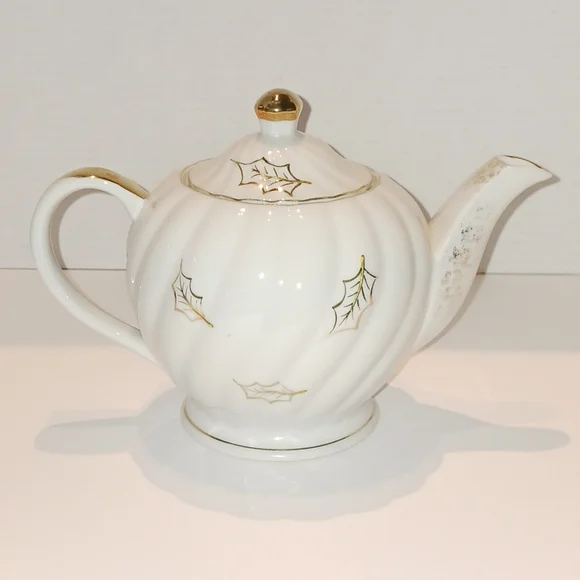 Lefton China - Tea Pot 1878 Christmas Tree! - Picture 4 of 9